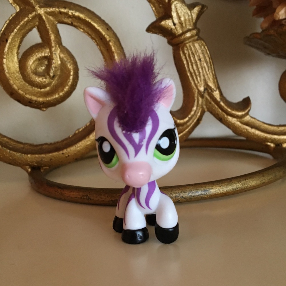 Lps fuzzy purple zebra